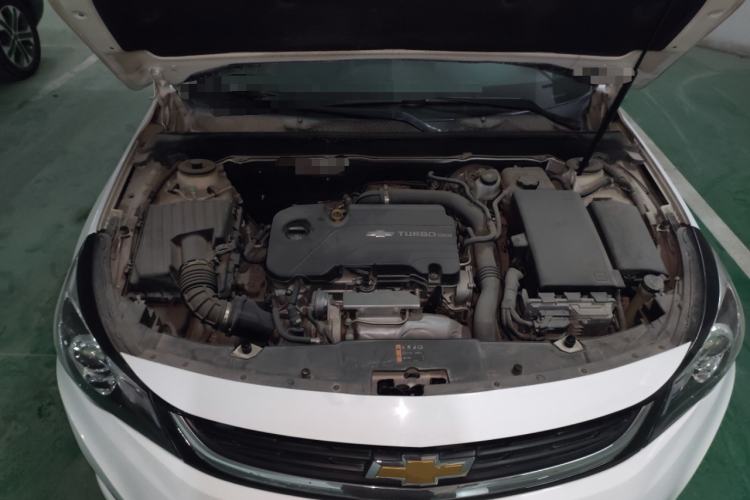 Used Chevrolet Malibu 2018 530T Automatic Fashion Edition Engine Bay
