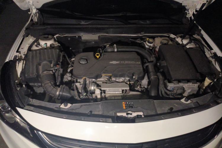 Used Chevrolet Malibu 2018 530T Automatic Fashion Edition Engine Bay