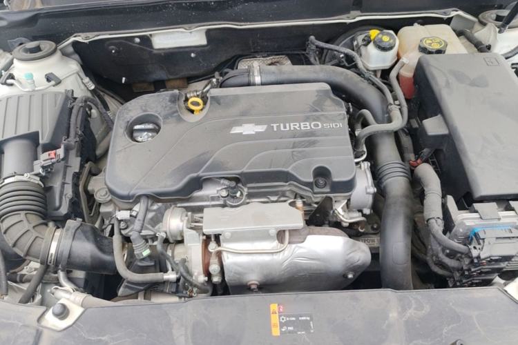 Used Chevrolet Malibu 2018 530T Automatic Luxury Edition Engine Bay