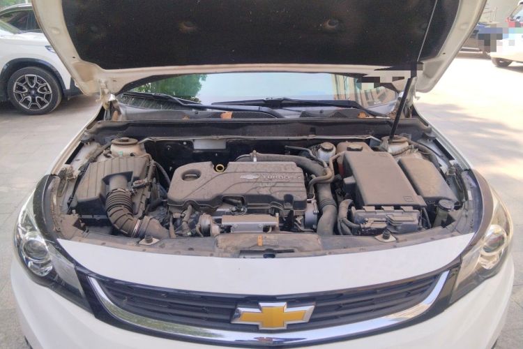 Used Chevrolet Malibu 2018 530T Automatic Luxury Edition Engine Bay