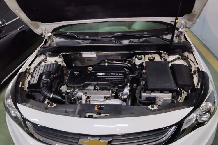 Used Chevrolet Malibu 2018 530T Automatic Luxury Edition Engine Bay