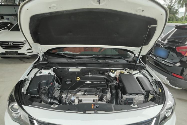 Used Chevrolet Malibu 2018 530T Automatic Luxury Edition Engine Bay