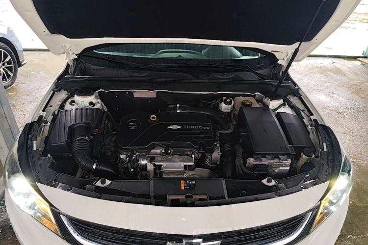 Used Chevrolet Malibu 2018 530T Automatic Luxury Edition Engine Bay