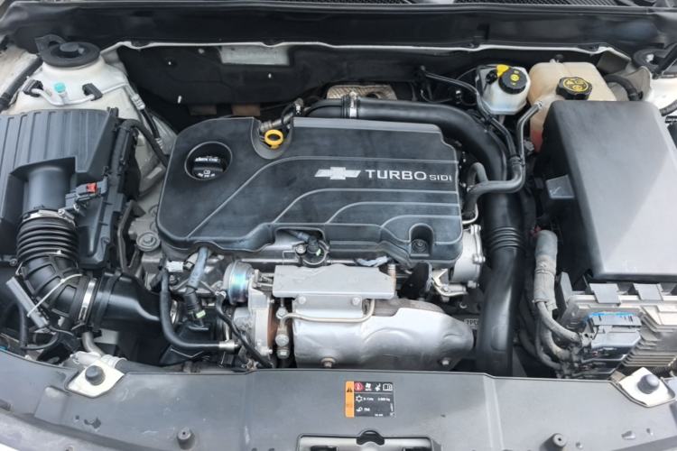 Used Chevrolet Malibu 2018 530T Automatic Fashion Edition Engine Bay