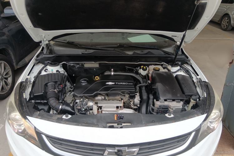 Used Chevrolet Malibu 2018 530T Automatic Luxury Edition Engine Bay