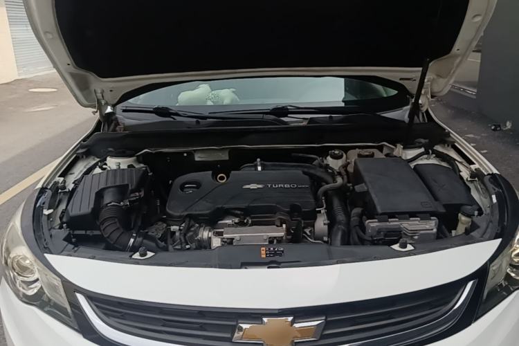 Used Chevrolet Malibu 2018 530T Automatic Luxury Edition Engine Bay