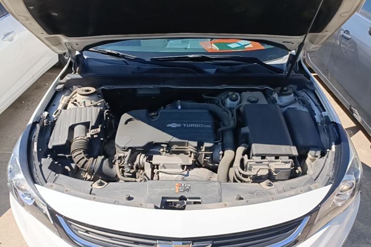 Used Chevrolet Malibu 2018 530T Automatic Luxury Edition Engine Bay
