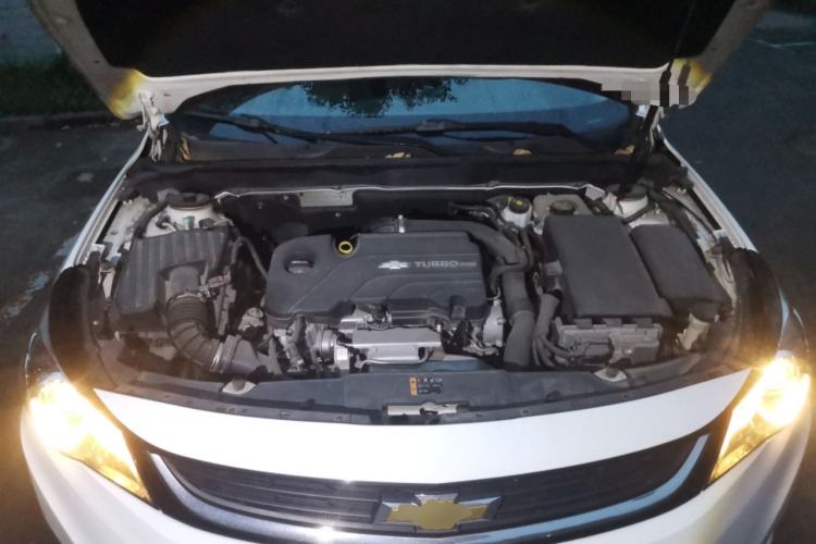 Used Chevrolet Malibu 2018 530T Automatic Fashion Edition Engine Bay
