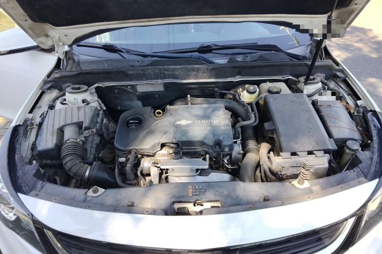 Used Chevrolet Malibu 2018 530T Automatic Fashion Edition Engine Bay