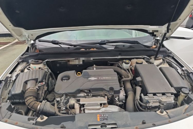 Used Chevrolet Malibu 2018 530T Automatic Fashion Edition Engine Bay