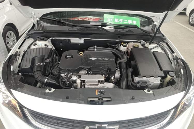 Used Chevrolet Malibu 2018 530T Automatic Luxury Edition Engine Bay