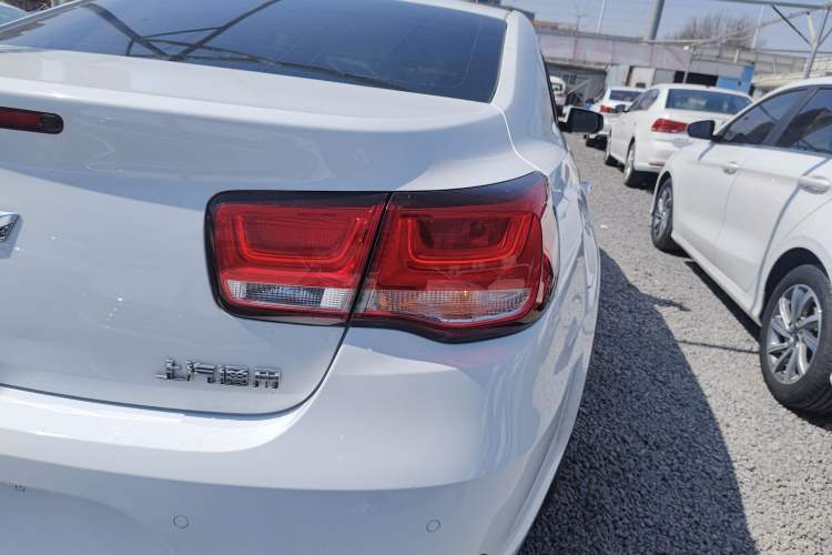 Used Chevrolet Malibu 2018 530T Automatic Fashion Edition Exterior 3