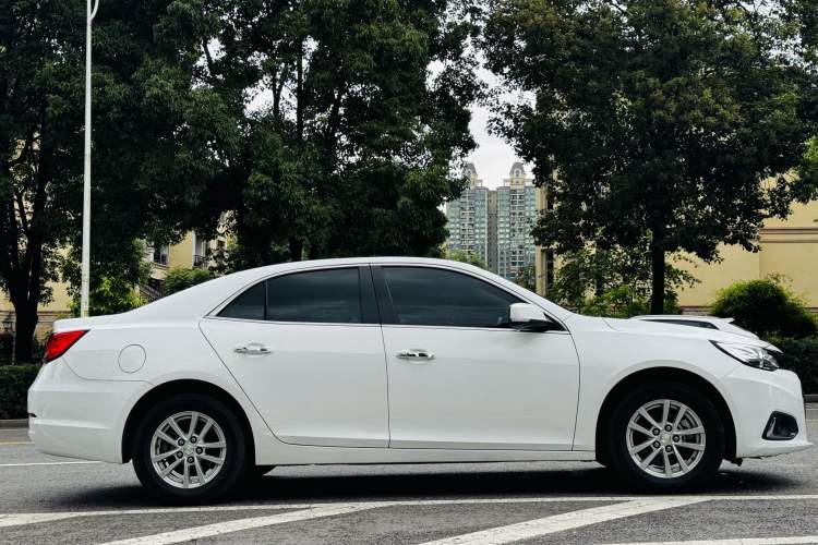 Used Chevrolet Malibu 2018 530T Automatic Fashion Edition Exterior 3