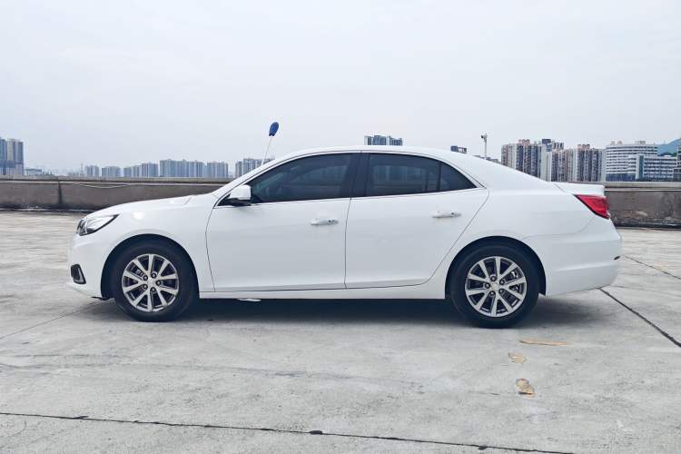 Used Chevrolet Malibu 2018 530T Automatic Luxury Edition Exterior 3