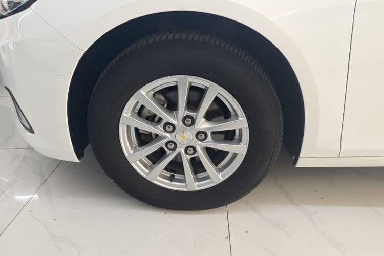 Used Chevrolet Malibu 2018 530T Automatic Fashion Edition Exterior 4