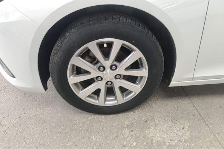 Used Chevrolet Malibu 2018 530T Automatic Luxury Edition Exterior 4