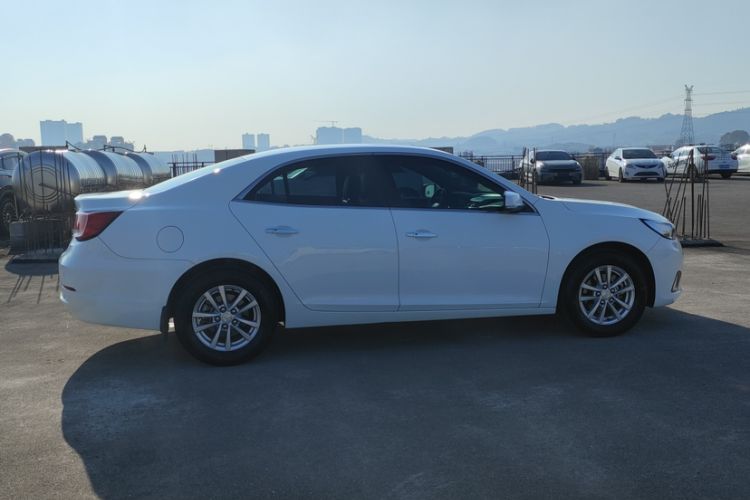 Used Chevrolet Malibu 2018 530T Automatic Fashion Edition Exterior 5