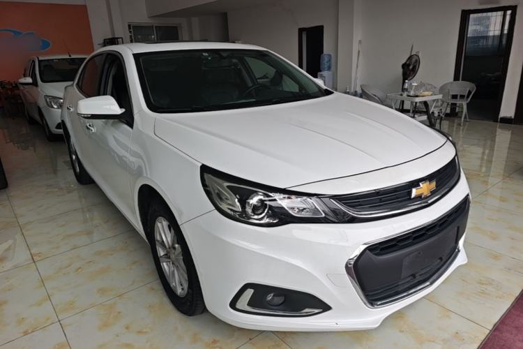 Used Chevrolet Malibu 2018 530T Automatic Fashion Edition Front Right 45 Deg