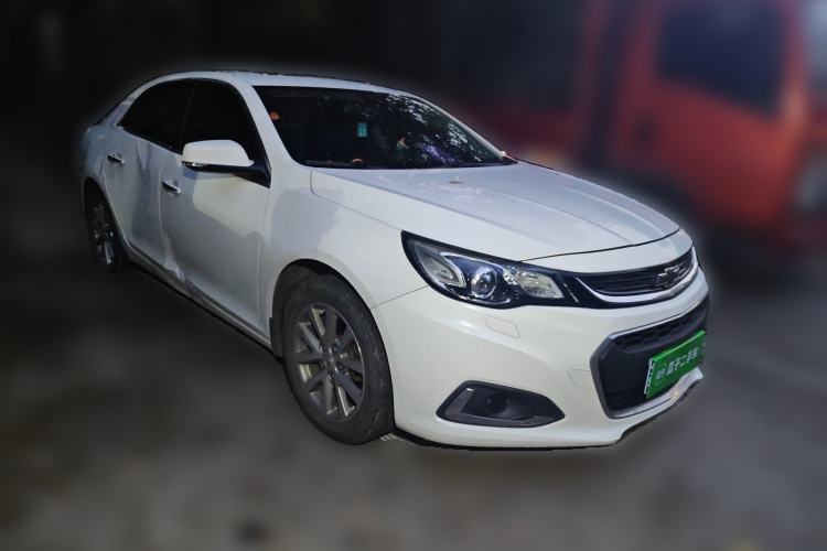Used Chevrolet Malibu 2018 530T Automatic Luxury Edition Front Right 45 Deg