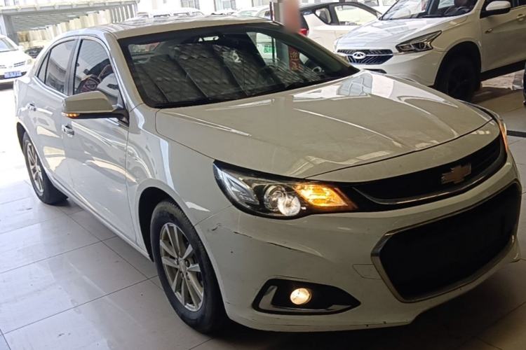 Used Chevrolet Malibu 2018 530T Automatic Fashion Edition Front Right 45 Deg