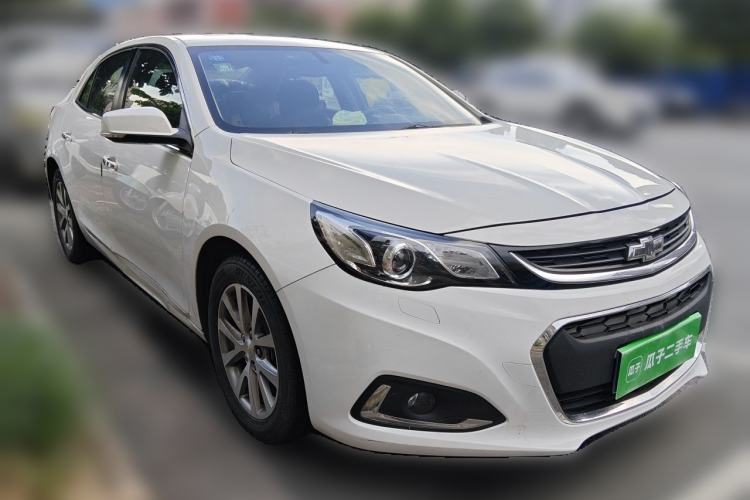 Used Chevrolet Malibu 2018 530T Automatic Luxury Edition Front Right 45 Deg