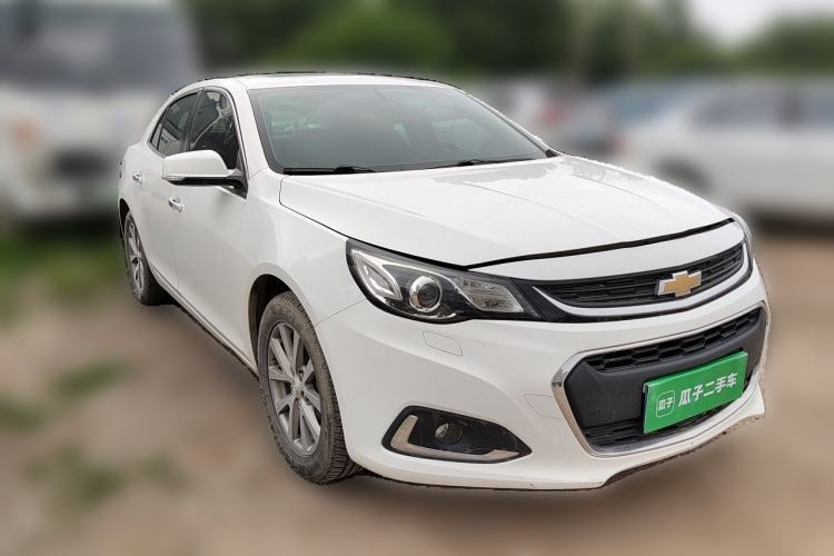 Used Chevrolet Malibu 2018 530T Automatic Luxury Edition Front Right 45 Deg