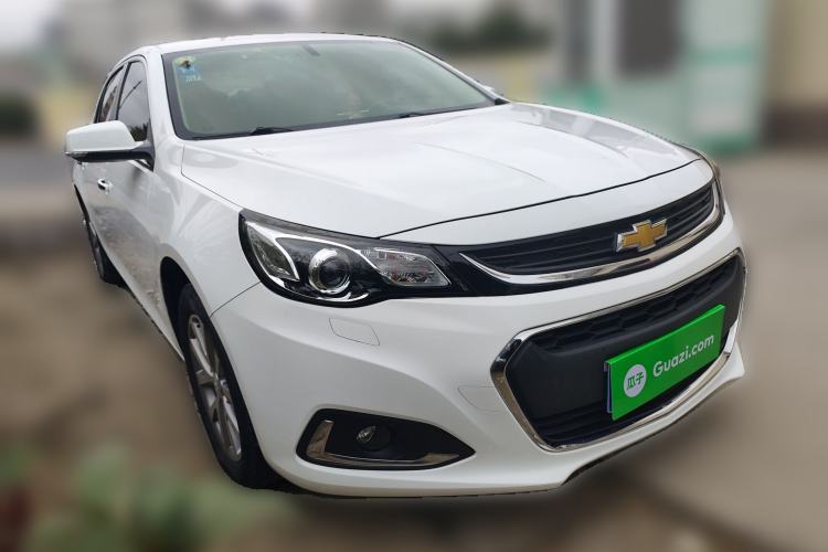 Used Chevrolet Malibu 2018 530T Automatic Luxury Edition Front Right 45 Deg