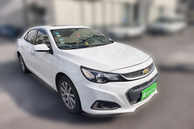 Used Chevrolet Malibu 2018 530T Automatic Luxury Edition Front Right 45 Deg