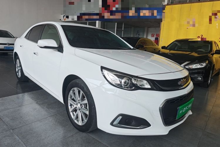 Used Chevrolet Malibu 2018 530T Automatic Luxury Edition Front Right 45 Deg