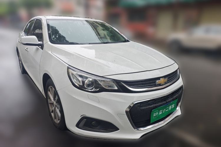 Used Chevrolet Malibu 2018 530T Automatic Luxury Edition Front Right 45 Deg