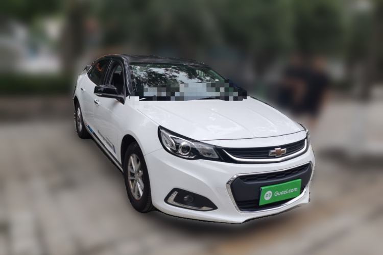 Used Chevrolet Malibu 2018 530T Automatic Fashion Edition Front Right 45 Deg
