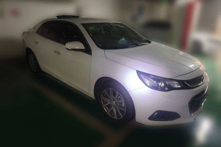 Used Chevrolet Malibu 2018 530T Automatic Luxury Edition Front Right 45 Deg