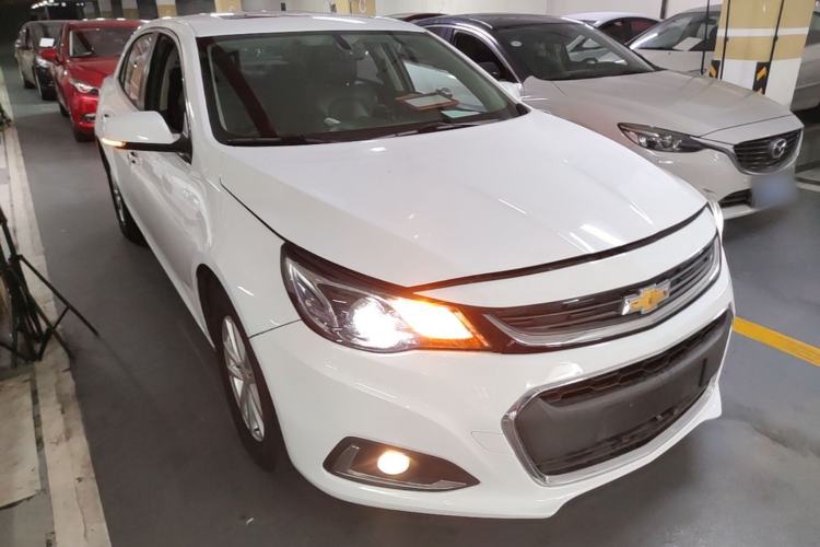 Used Chevrolet Malibu 2018 530T Automatic Fashion Edition Front Right 45 Deg