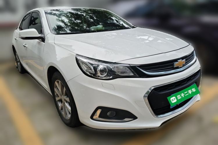 Used Chevrolet Malibu 2018 530T Automatic Luxury Edition Front Right 45 Deg