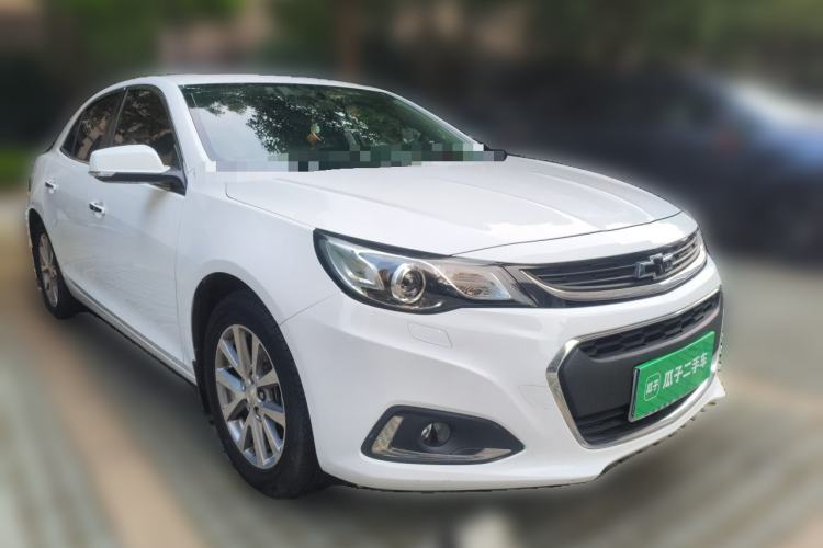 Used Chevrolet Malibu 2018 530T Automatic Luxury Edition Front Right 45 Deg