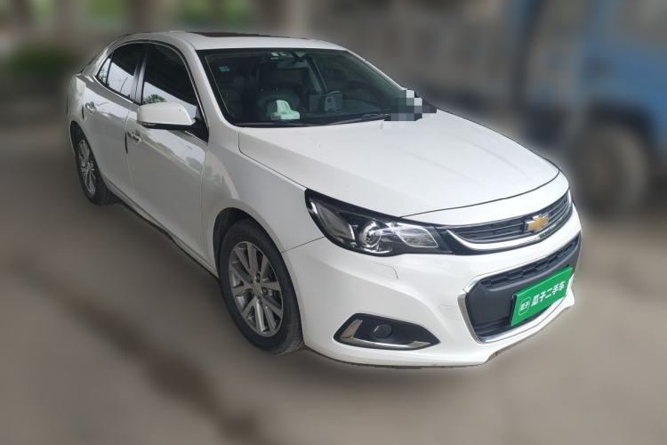 Used Chevrolet Malibu 2018 530T Automatic Luxury Edition Front Right 45 Deg