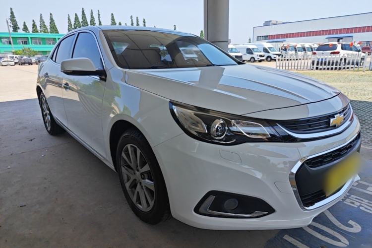 Used Chevrolet Malibu 2018 530T Automatic Luxury Edition Front Right 45 Deg