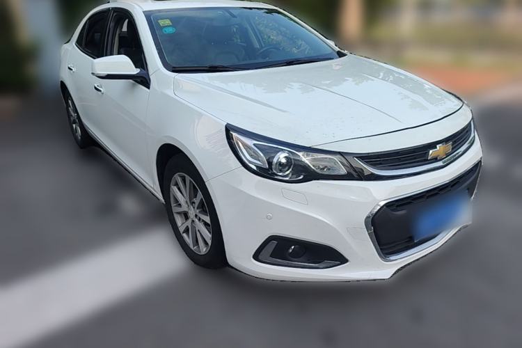Used Chevrolet Malibu 2018 530T Automatic Luxury Edition Front Right 45 Deg