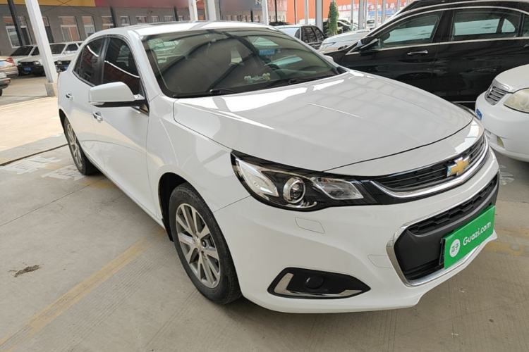 Used Chevrolet Malibu 2018 530T Automatic Luxury Edition Front Right 45 Deg