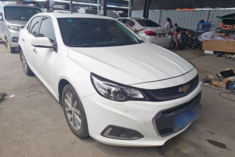 Used Chevrolet Malibu 2018 530T Automatic Luxury Edition Front Right 45 Deg