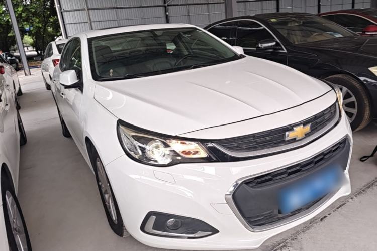 Used Chevrolet Malibu 2018 530T Automatic Luxury Edition Front Right 45 Deg