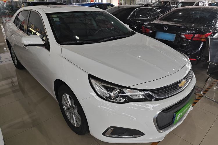 Used Chevrolet Malibu 2018 530T Automatic Fashion Edition Front Right 45 Deg