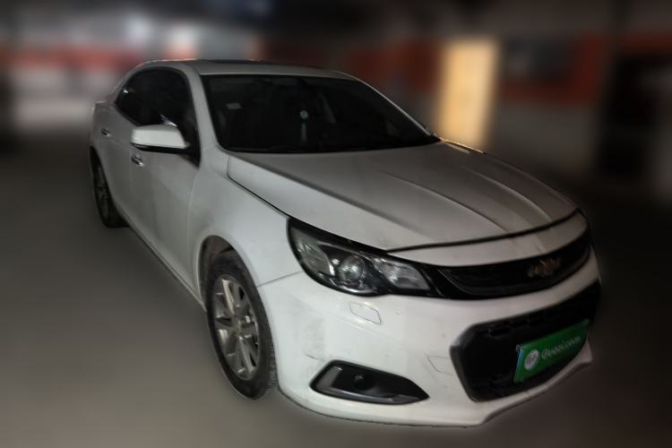 Used Chevrolet Malibu 2018 530T Automatic Luxury Edition Front Right 45 Deg