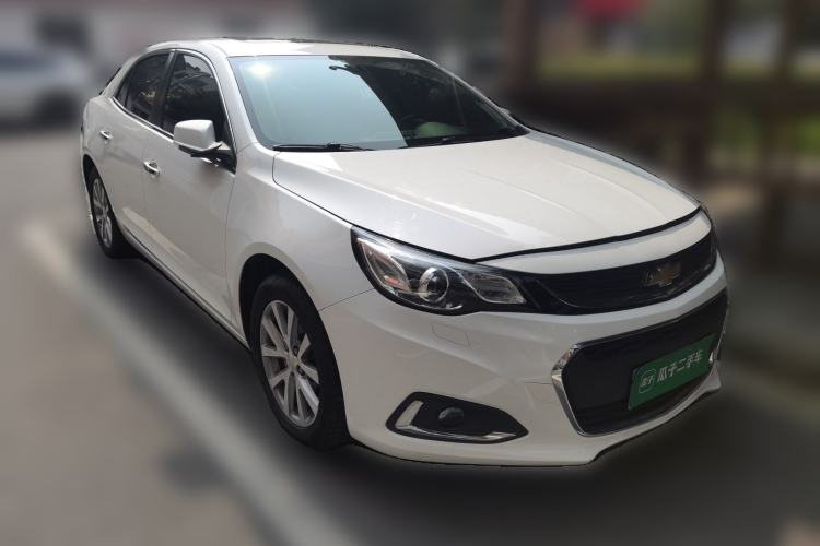 Used Chevrolet Malibu 2018 530T Automatic Luxury Edition Front Right 45 Deg