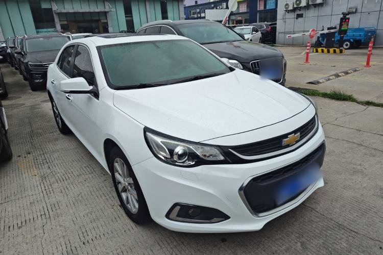 Used Chevrolet Malibu 2018 530T Automatic Luxury Edition Front Right 45 Deg