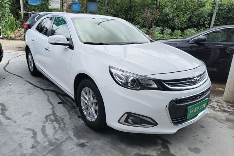 Used Chevrolet Malibu 2018 530T Automatic Fashion Edition Front Right 45 Deg
