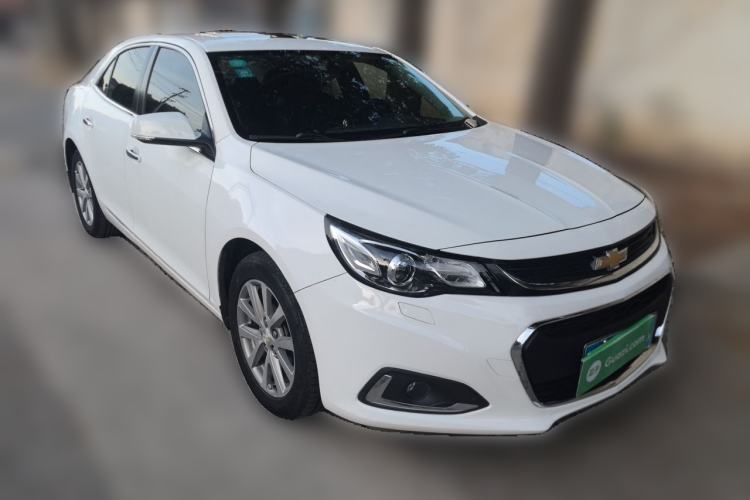 Used Chevrolet Malibu 2018 530T Automatic Luxury Edition Front Right 45 Deg