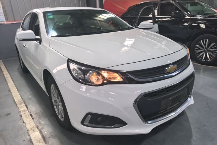 Used Chevrolet Malibu 2018 530T Automatic Fashion Edition Front Right 45 Deg