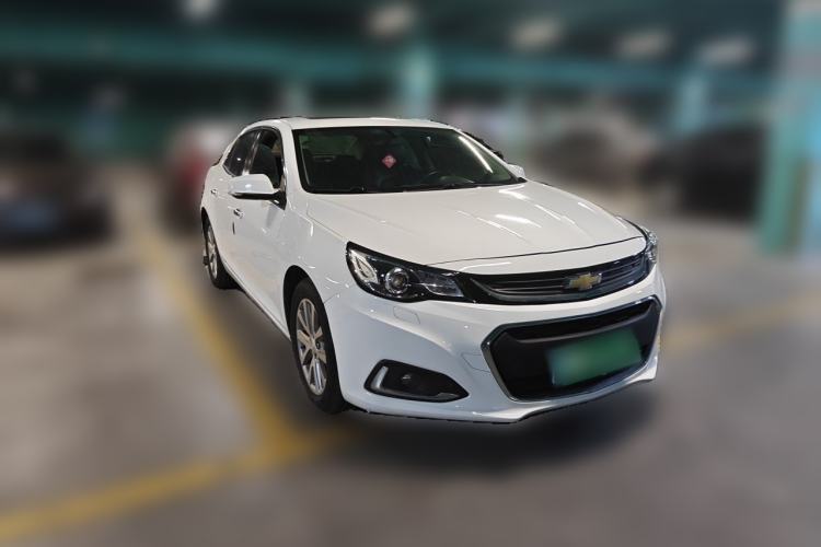 Used Chevrolet Malibu 2018 530T Automatic Luxury Edition Front Right 45 Deg