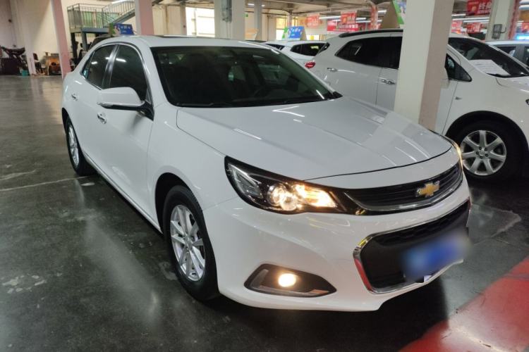Used Chevrolet Malibu 2018 530T Automatic Fashion Edition Front Right 45 Deg